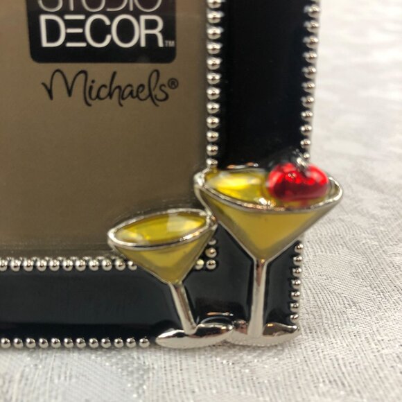 Studio Décor Minis Sleek 3”x3” Photo Frame with Martini Glasses Decoration - Picture 2 of 6